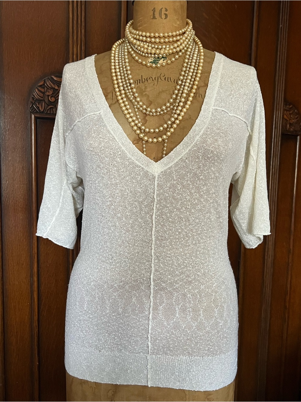 Halogen White Sheer V-Neck Short Sleeve Knit Top